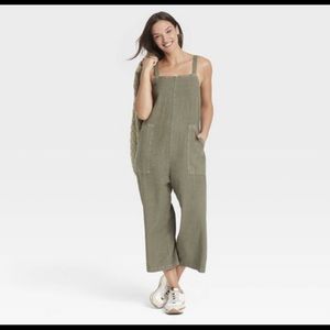 NWT Universal Thread Jumpsuit